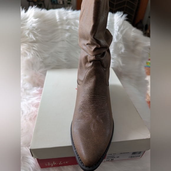 Style & Co. Brown Slouchy Western Boots - Picture 9 of 10